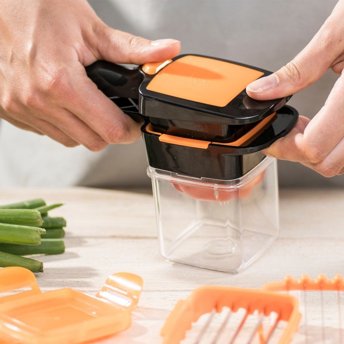 Овощерезка Nicer Dicer Quick с контейнером в Челябинске